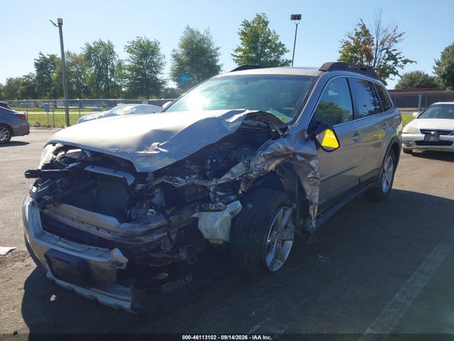 2014 Subaru Outback 3.6r Limited მანქანა იყიდება აუქციონზე, vin: 4S4BRDNCXE2273947, აუქციონის ნომერი: 46113102