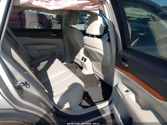 2014 Subaru Outback 3.6r Limited მანქანა იყიდება აუქციონზე, vin: 4S4BRDNCXE2273947, აუქციონის ნომერი: 46113102