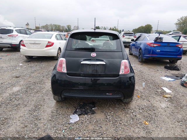 Fiat 500E BATTERY ELECTRIC 2015 3C3CFFGE2FT642302 Image 16