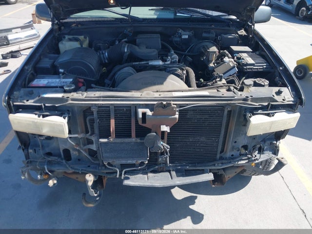 Продаж на аукціоні авто 1999 Chevrolet Suburban 1500 Lt, vin: 3GNFK16R5XG233935, номер лоту: 46113171