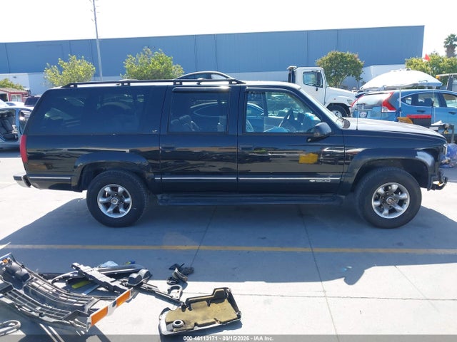 Продаж на аукціоні авто 1999 Chevrolet Suburban 1500 Lt, vin: 3GNFK16R5XG233935, номер лоту: 46113171
