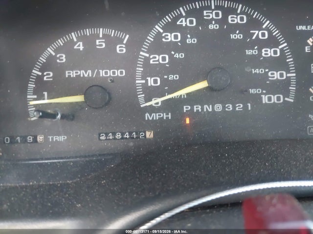 Продаж на аукціоні авто 1999 Chevrolet Suburban 1500 Lt, vin: 3GNFK16R5XG233935, номер лоту: 46113171