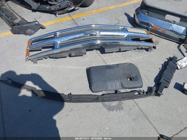Продаж на аукціоні авто 1999 Chevrolet Suburban 1500 Lt, vin: 3GNFK16R5XG233935, номер лоту: 46113171