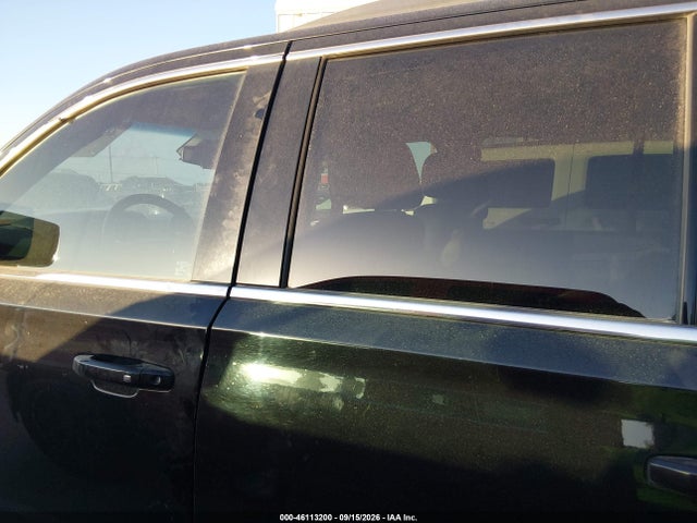 Продаж на аукціоні авто 2020 Chevrolet Suburban 2wd Lt, vin: 1GNSCHKCXLR118909, номер лоту: 46113200