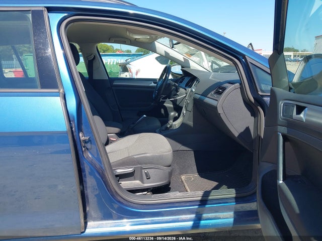 Aukcja sprzedaży 2017 Volkswagen Golf Sportwagen Tsi S, vin: 3VW017AU0HM512239, numer aukcji: 46113236