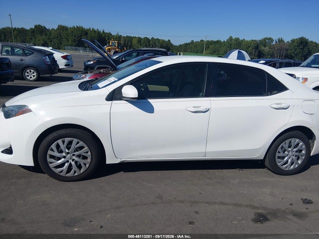 Aukcja sprzedaży 2017 Toyota Corolla Le, vin: 5YFBURHE3HP726518, numer aukcji: 46113281