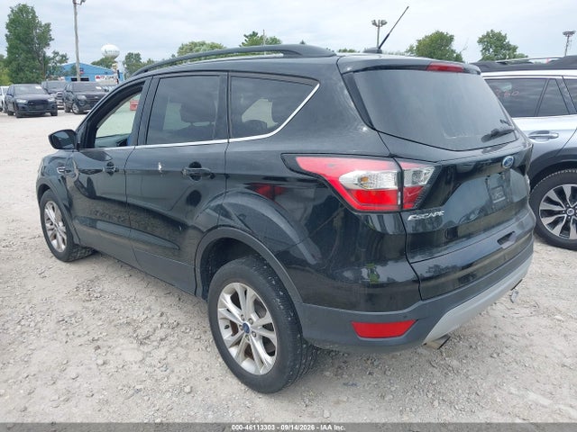 Продажа на аукционе авто 2017 Ford Escape Se, vin: 1FMCU0GD4HUD38107, номер лота: 46113303