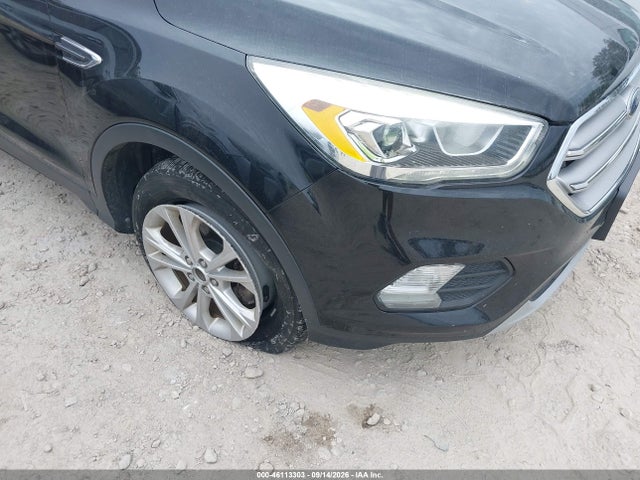 Продажа на аукционе авто 2017 Ford Escape Se, vin: 1FMCU0GD4HUD38107, номер лота: 46113303