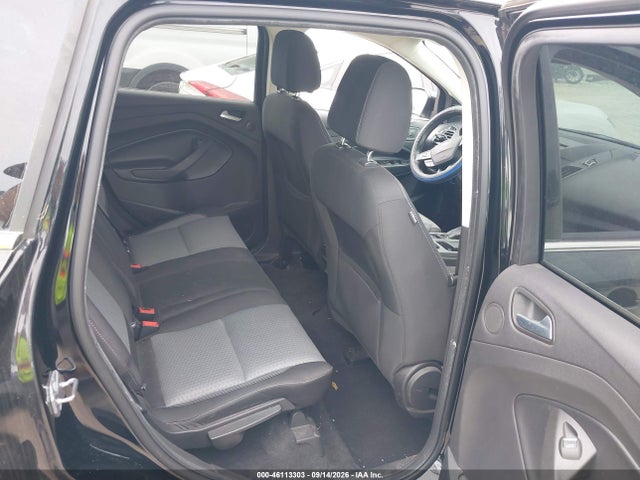 Продажа на аукционе авто 2017 Ford Escape Se, vin: 1FMCU0GD4HUD38107, номер лота: 46113303
