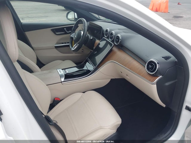 Aukcja sprzedaży 2024 Mercedes-benz C 300, vin: W1KAF4HB3RR173932, numer aukcji: 46113304
