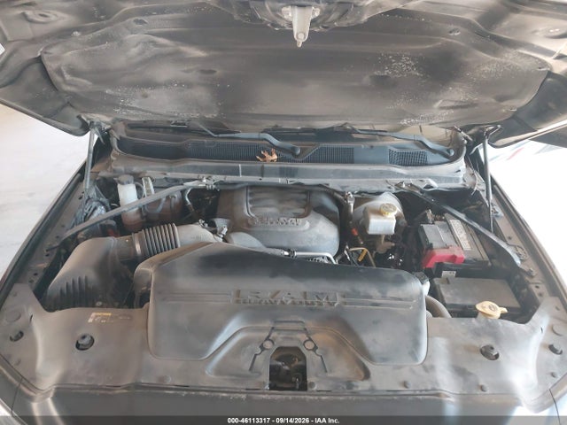 46113317 :رقم المزاد ، 3C6UR5CJ1LG243333 vin ، 2020 Ram 2500 مزاد بيع