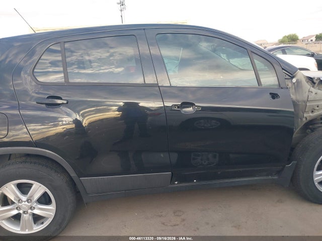 Chevrolet TRAX LS 2019 3GNCJKSB3KL234442 Image 14