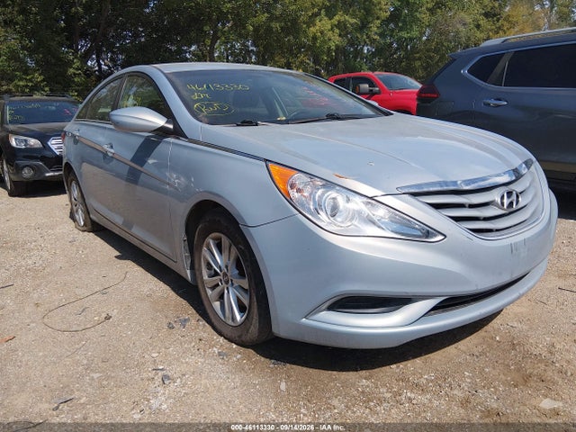 46113330 :رقم المزاد ، 5NPEB4AC4DH726114 vin ، 2013 Hyundai Sonata Gls مزاد بيع
