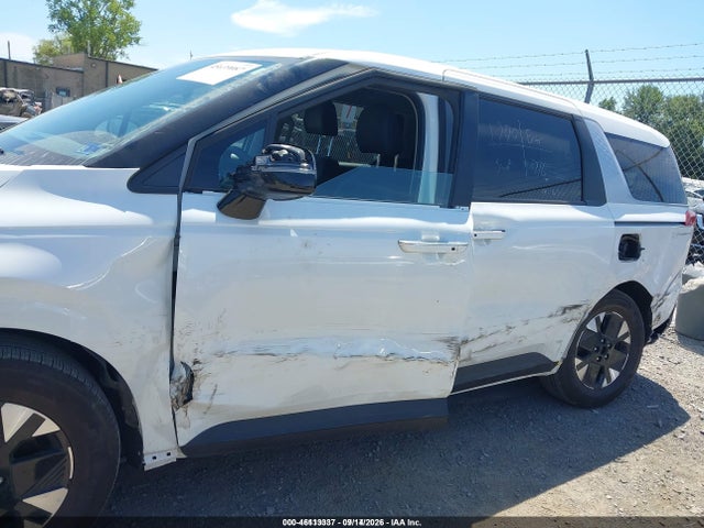 46113337 :رقم المزاد ، KNDNB5KA4T6148771 vin ، 2026 Kia Carnival Mpv Hybrid Lxs مزاد بيع