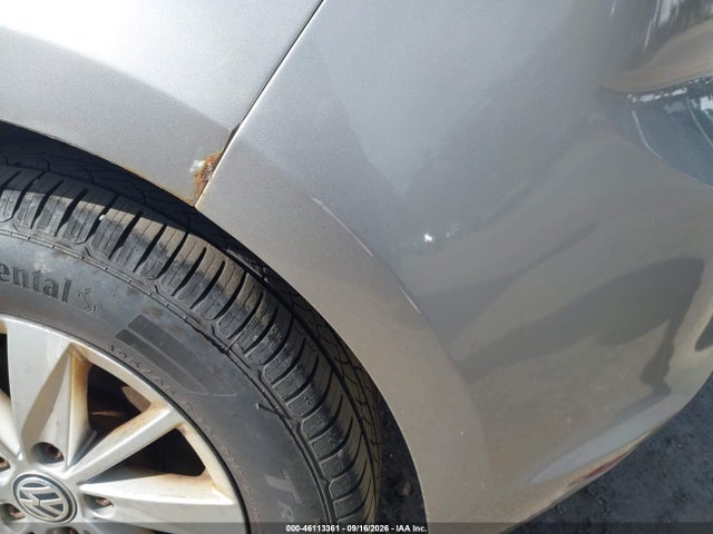 3VW117AUXFM038205 Volkswagen Golf Tsi S 4-door