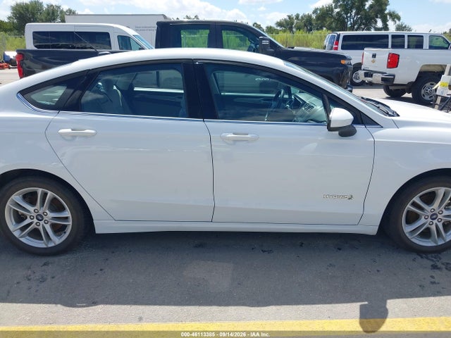 46113385 :رقم المزاد ، 3FA6P0UU9JR254543 vin ، 2018 Ford Fusion Hybrid S مزاد بيع