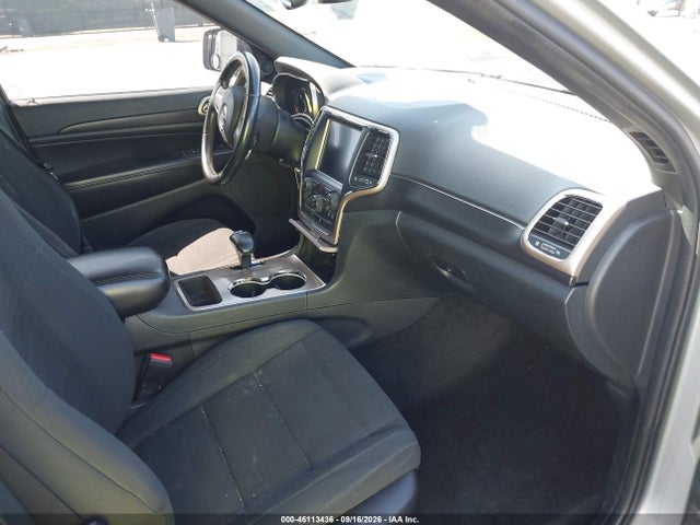 1C4RJEAG7FC825425 Jeep Grand Cherokee Laredo