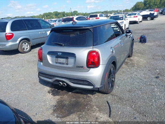 46113468 :رقم المزاد ، WMW53DH05P2T82353 vin ، 2023 Mini Hardtop Cooper S مزاد بيع