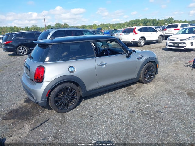 46113468 :رقم المزاد ، WMW53DH05P2T82353 vin ، 2023 Mini Hardtop Cooper S مزاد بيع