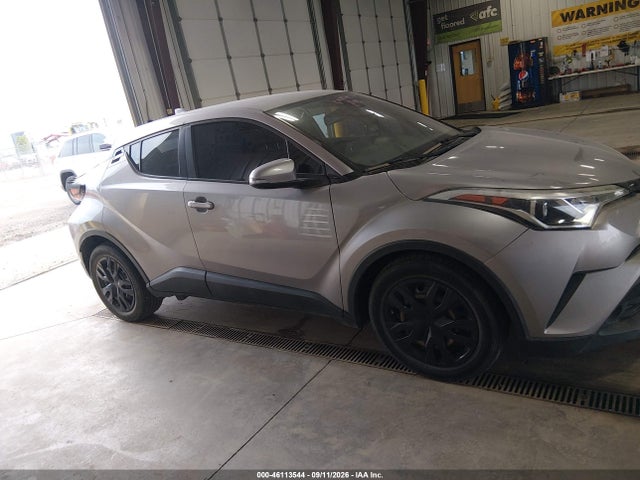 46113544 :رقم المزاد ، NMTKHMBX9KR080139 vin ، 2019 Toyota C-hr Le مزاد بيع