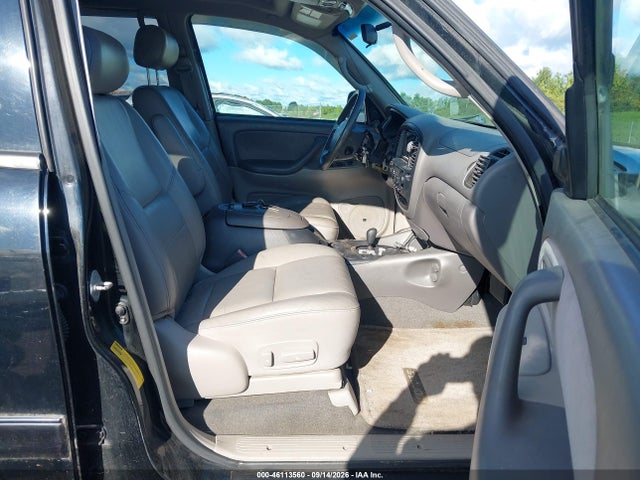 Продажа на аукционе авто 2003 Toyota Sequoia Sr5 V8, vin: 5TDBT44A43S198478, номер лота: 46113560