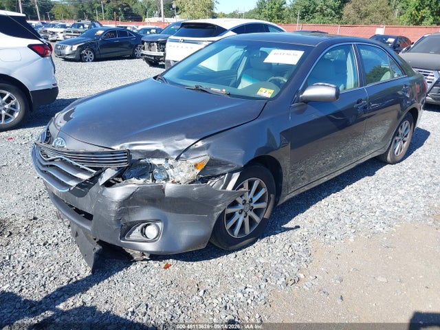 46113636 :رقم المزاد ، 4T1BF3EK1BU204171 vin ، 2011 Toyota Camry Xle مزاد بيع