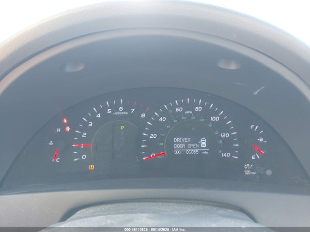 46113636 :رقم المزاد ، 4T1BF3EK1BU204171 vin ، 2011 Toyota Camry Xle مزاد بيع