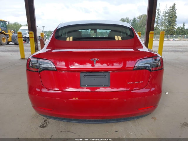 46113681 :رقم المزاد ، 5YJ3E1EB3KF389610 vin ، 2019 Tesla Model 3 Long Range/performance مزاد بيع