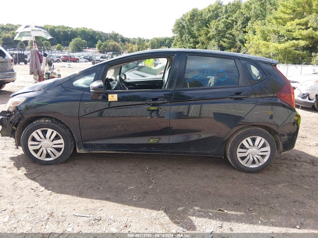 46113703 :رقم المزاد ، JHMGK5H51HS007902 vin ، 2017 Honda Fit Lx مزاد بيع