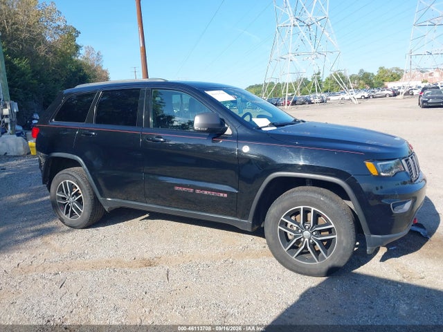 2017 Jeep Grand Cherokee Trailhawk 4x4 მანქანა იყიდება აუქციონზე, vin: 1C4RJFLG4HC635751, აუქციონის ნომერი: 46113708