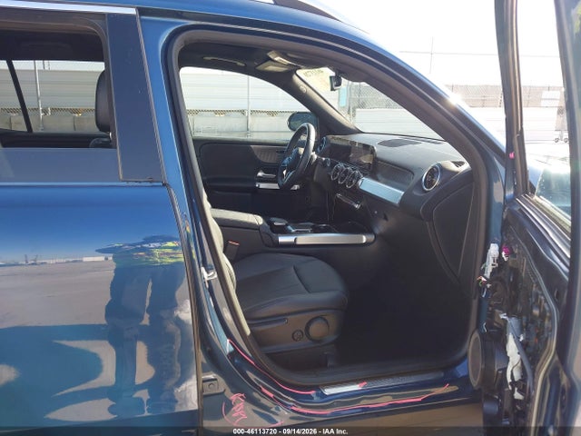 W1N4M4GB3NW187946 Mercedes-Benz GLB 250