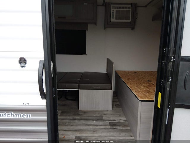 Продажа на аукционе авто 2024 Keystone Coleman, vin: 4YDTCMG18RH930153, номер лота: 46113752