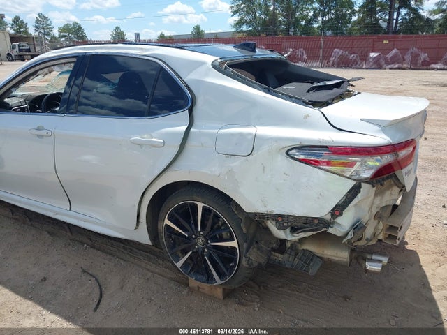 46113781 :رقم المزاد ، 4T1B61HK7KU755527 vin ، 2019 Toyota Camry Xse مزاد بيع