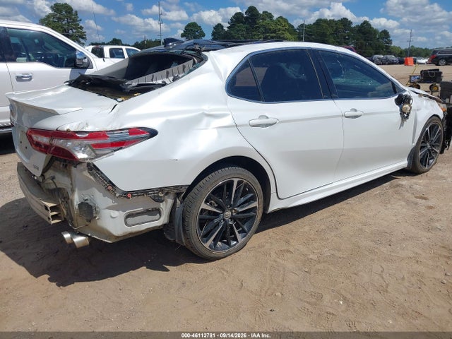 46113781 :رقم المزاد ، 4T1B61HK7KU755527 vin ، 2019 Toyota Camry Xse مزاد بيع