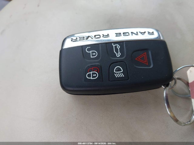 46113784 :رقم المزاد ، SALGS2FE8HA362647 vin ، 2017 Land Rover Range Rover 5.0l V8 Supercharged مزاد بيع