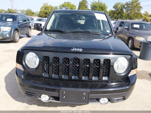 46113791 :رقم المزاد ، 1C4NJRFB8HD111383 vin ، 2017 Jeep Patriot High Altitude 4x4 مزاد بيع