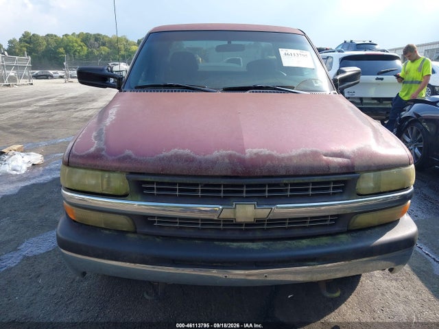 46113795 :رقم المزاد ، 2GCEC19T2Y1244233 vin ، 2000 Chevrolet Silverado 1500 Ls مزاد بيع