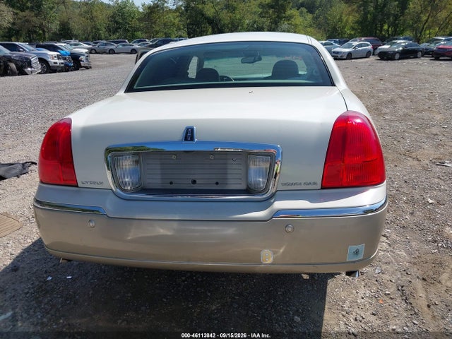 Aukcja sprzedaży 2004 Lincoln Town Car Ultimate, vin: 1LNHM83W84Y686927, numer aukcji: 46113842