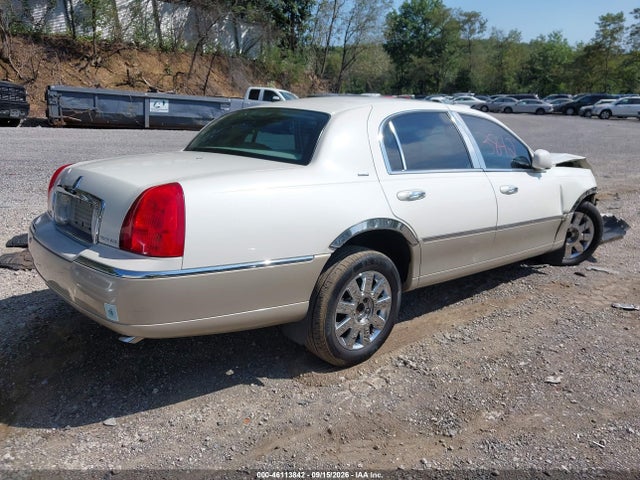 Aukcja sprzedaży 2004 Lincoln Town Car Ultimate, vin: 1LNHM83W84Y686927, numer aukcji: 46113842