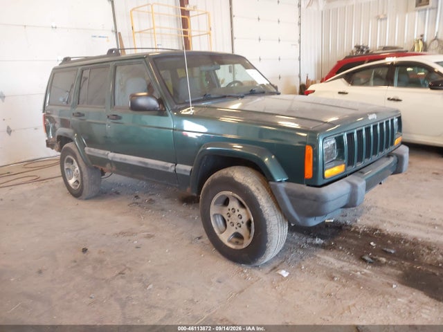 Продажа на аукционе авто 2001 Jeep Cherokee Sport, vin: 1J4FF48S01L560066, номер лота: 46113872
