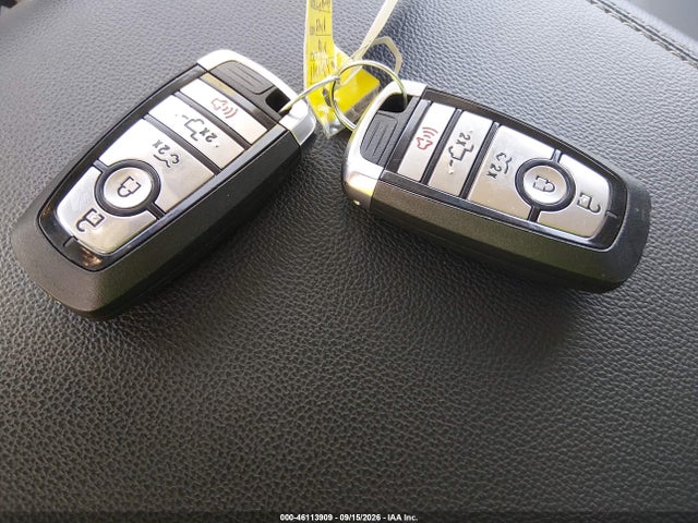 Продажа на аукционе авто 2025 Ford F-150 Lightning Flash, vin: 1FT6W3L70SWG02089, номер лота: 46113909