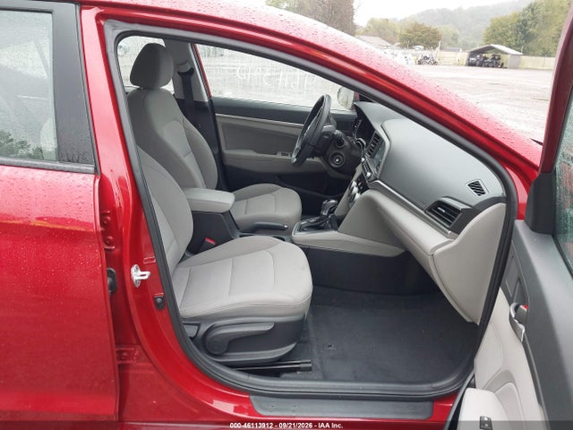 2019 Hyundai Elantra Sel მანქანა იყიდება აუქციონზე, vin: 5NPD84LFXKH453808, აუქციონის ნომერი: 46113912