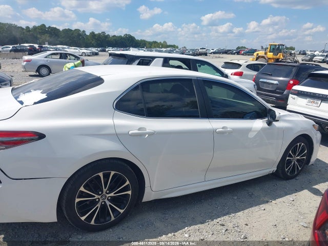 2018 Toyota Camry Se მანქანა იყიდება აუქციონზე, vin: JTNB11HK8J3021417, აუქციონის ნომერი: 46113925
