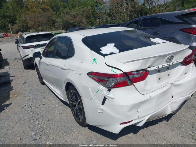 2018 Toyota Camry Se მანქანა იყიდება აუქციონზე, vin: JTNB11HK8J3021417, აუქციონის ნომერი: 46113925