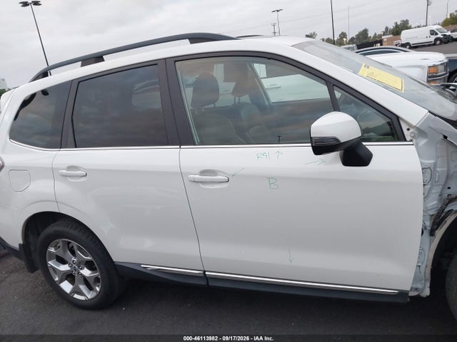JF2SJAWC0JH587964 Subaru Forester 2.5i Touring