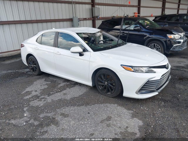 Продажа на аукционе авто 2022 Toyota Camry Le, vin: 4T1C11AK6NU715280, номер лота: 46113984