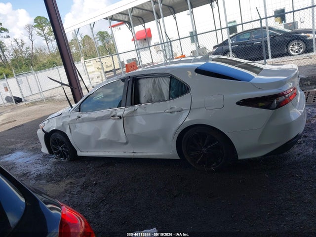 Продаж на аукціоні авто 2022 Toyota Camry Le, vin: 4T1C11AK6NU715280, номер лоту: 46113984