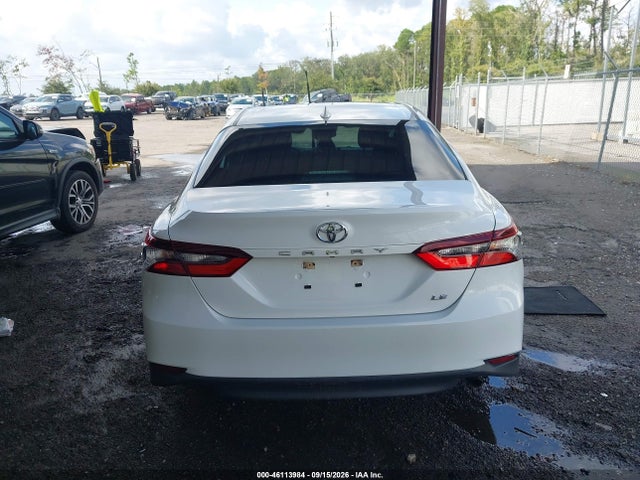 Продаж на аукціоні авто 2022 Toyota Camry Le, vin: 4T1C11AK6NU715280, номер лоту: 46113984