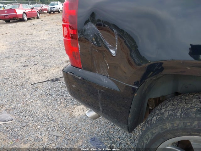 Aukcja sprzedaży 2008 Chevrolet Tahoe Ltz, vin: 1GNFK130X8R161802, numer aukcji: 46114000