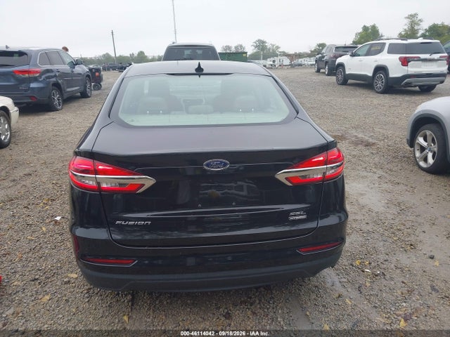 2020 Ford Fusion Hybrid Sel მანქანა იყიდება აუქციონზე, vin: 3FA6P0MU4LR139318, აუქციონის ნომერი: 46114042